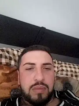 Fdghnjj online show from October 26, 7:27 pm