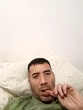 juanignacioargentino online show from January 30, 8:32 am