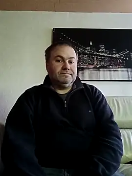 Pourleplasirs online show from March 1, 5:27 pm