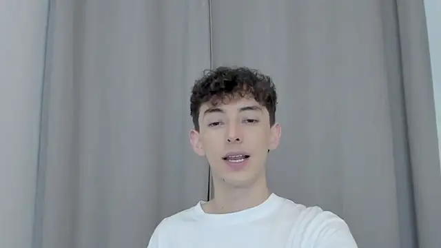 miketwink online show from October 29, 12:46 am