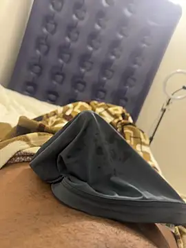 Snapshot of jhonnes_ chatting on February 28, 4:10 am jhonnes  online show from February 28, 4:10 am