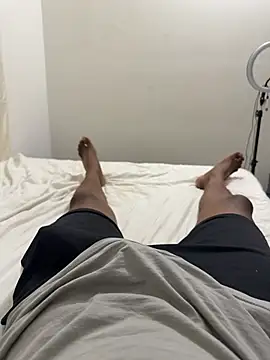 Snapshot of jhonnes_ chatting on February 25, 4:14 am jhonnes  online show from February 25, 4:14 am