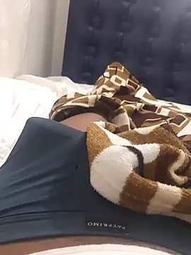 Snapshot of jhonnes_ chatting on March 7, 4:34 am jhonnes  online show from March 7, 4:34 am