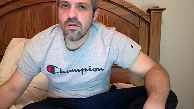 Troyt87 online show from February 3, 5:49 am