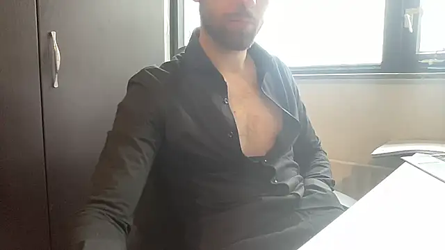 bullyboyy online show from February 24, 8:49 am