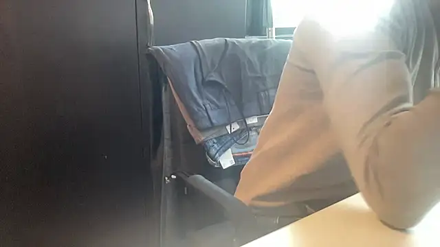 bullyboyy online show from October 6, 12:32 pm