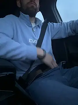 bullyboyy online show from February 25, 6:14 am