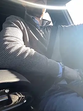 bullyboyy online show from March 18, 9:12 am