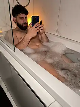 lucas kazimm online show from November 12, 4:57 pm