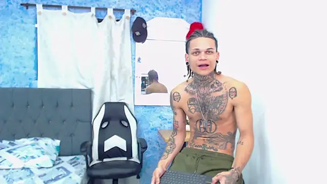 hot man05 online show from February 7, 1:24 am