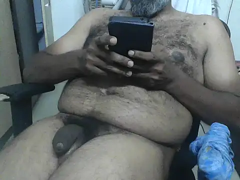 awesomeroc123 online show from February 20, 5:48 pm