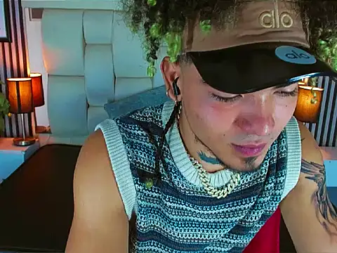 LihanJor 23 online show from November 28, 1:13 pm