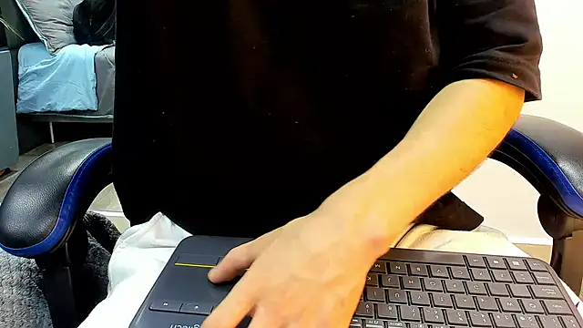 roan birkin online show from November 3, 7:59 pm