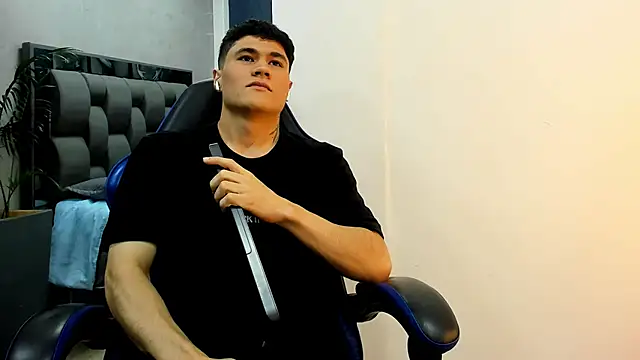 roan birkin online show from November 9, 7:51 pm