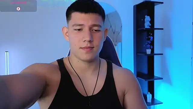 JamesCr  online show from May 31, 6:09 pm