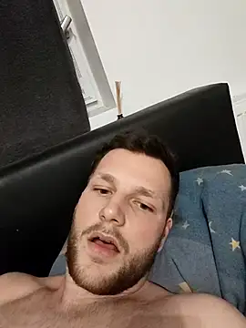 Cosmin224451 online show from November 25, 9:39 pm