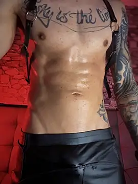 Walker Thomas1 online show from October 25, 1:13 pm