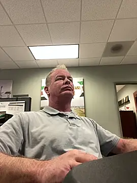 hintly online show from March 11, 9:11 pm