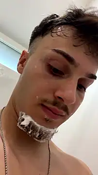 NaplesGuy04 online show from July 17, 5:41 pm