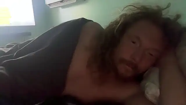 Snapshot of redone8in chatting on October 24, 4:31 pm redone8in online show from October 24, 4:31 pm