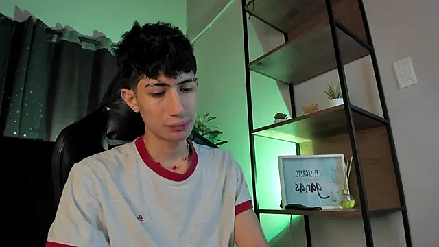 NovaaWheler online show from April 1, 12:29 pm