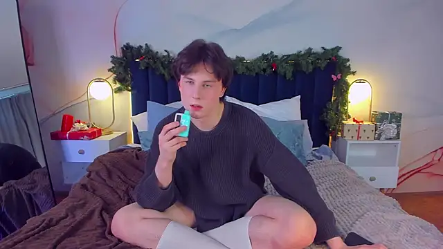 AdrianoAubert online show from January 16, 10:18 am