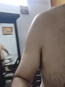 innocentboy1987 online show from July 28, 4:39 pm