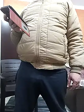 innocentboy1987 online show from February 13, 4:54 am