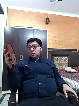 innocentboy1987 online show from February 16, 4:31 am