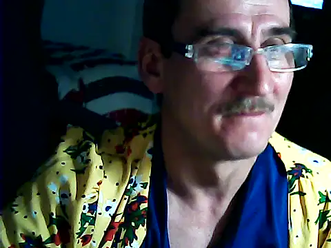 igracek30 online show from December 5, 7:10 pm