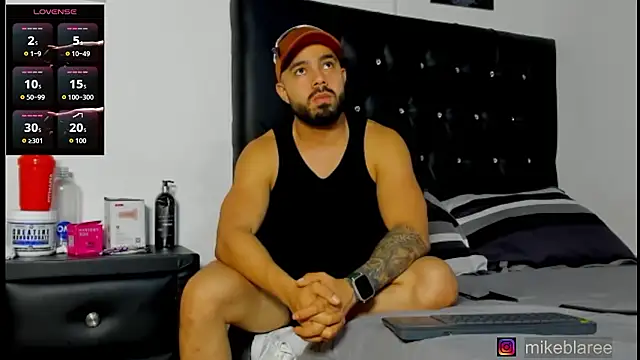 mikeblaree online show from March 24, 7:29 pm