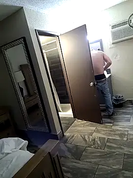 gronammo85 online show from March 2, 10:37 am