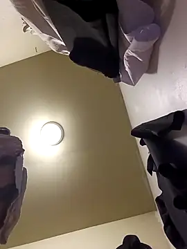 Snapshot of machoactivo1 chatting on September 26, 8:45 am machoactivo1 online show from September 26, 8:45 am