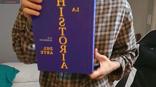 Snapshot of salvatore_montt chatting on March 11, 4:43 am salvatore montt online show from March 11, 4:43 am