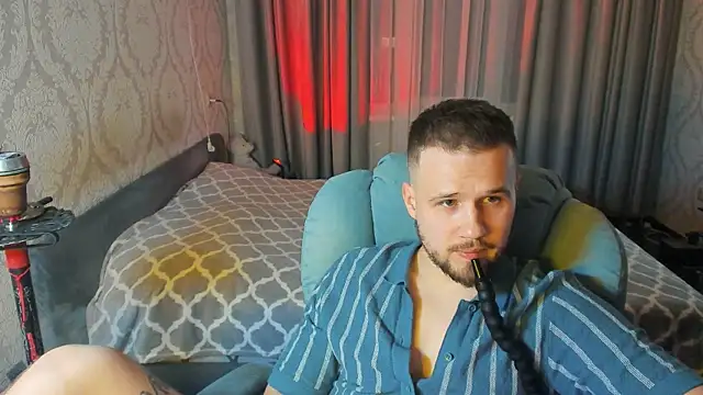 Vladik b online show from April 13, 5:35 pm