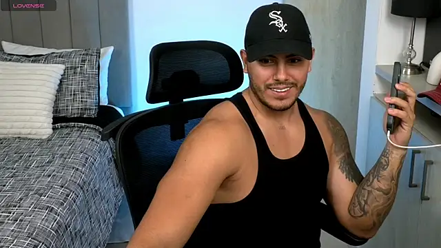 owen-pierces online show from July 24, 9:22 pm