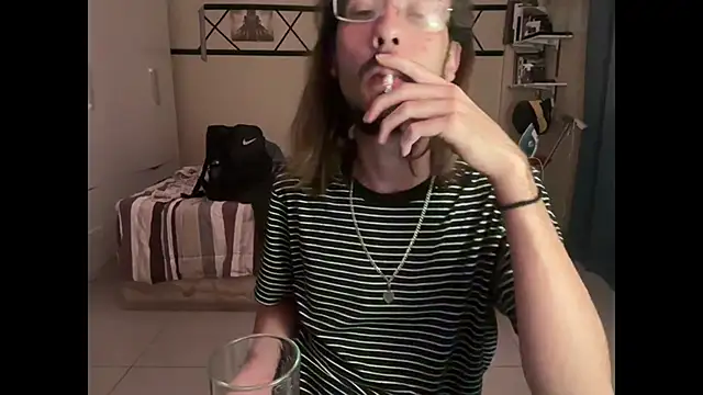 H3llB0Y6 online show from January 15, 5:55 am