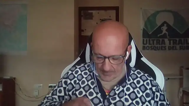 llopaco online show from December 20, 4:03 pm