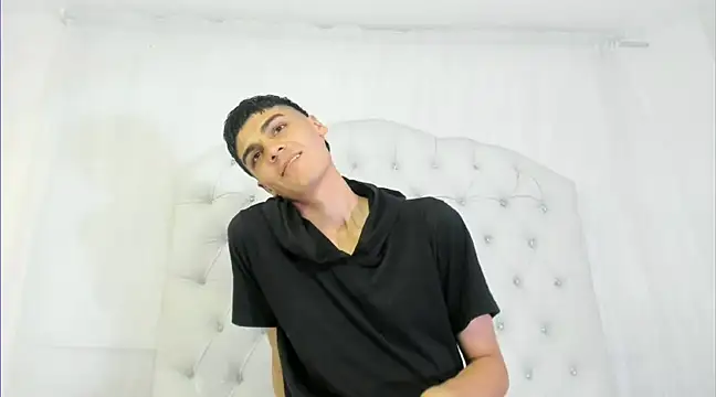 frank jhonsson online show from March 15, 7:05 pm