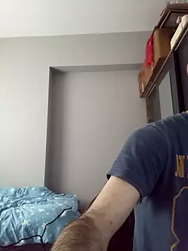 raskolnikovw online show from February 1, 9:41 am