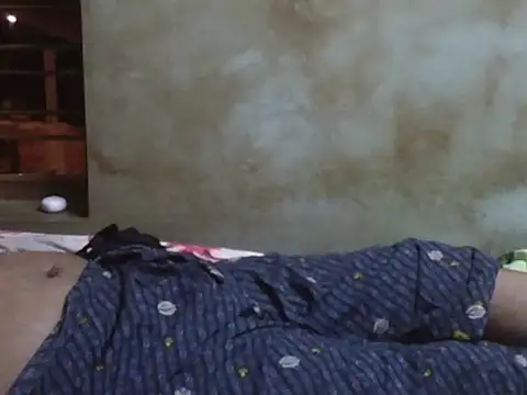 Snapshot of samdavid162 chatting on March 16, 5:28 pm samdavid162 online show from March 16, 5:28 pm