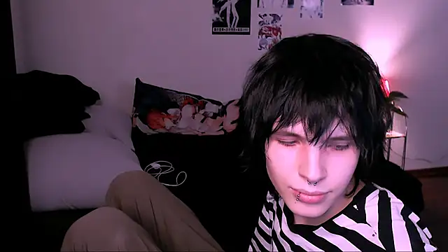 timi-moon online show from November 16, 1:57 pm