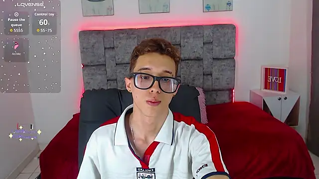 skinny bigcock02 online show from February 27, 9:47 pm