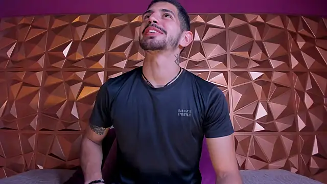 AlejandroStormm online show from November 9, 2:26 am