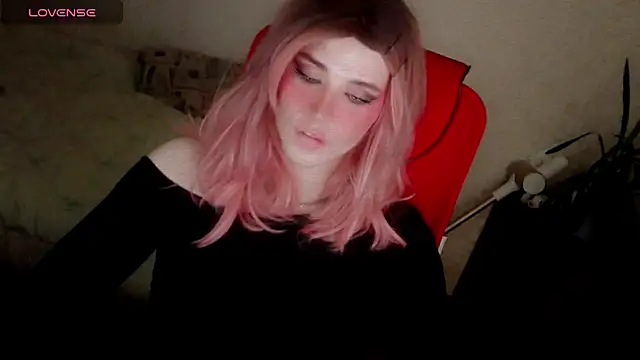 hellenspellman online show from November 18, 4:33 pm