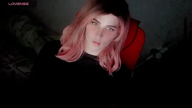 hellenspellman online show from November 17, 1:36 pm