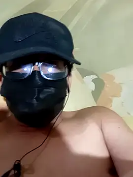 Snapshot of Danny_02 chatting on February 25, 7:25 pm Danny 02 online show from February 25, 7:25 pm