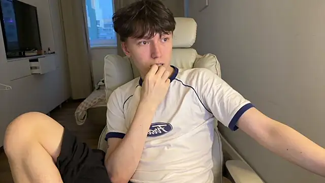 tommy colson online show from October 25, 2:30 pm