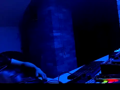 gryzoon online show from July 24, 2:09 am