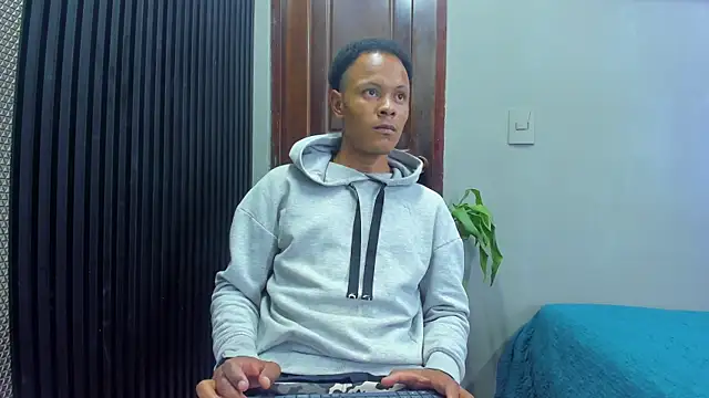 Kalvin Bronw96 online show from March 1, 4:04 am